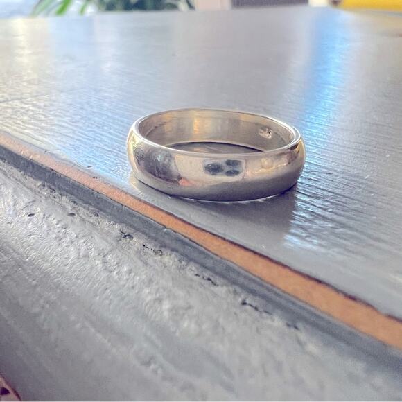 925 Sterling Silver Band Ring Size 7 - Picture 3 of 7